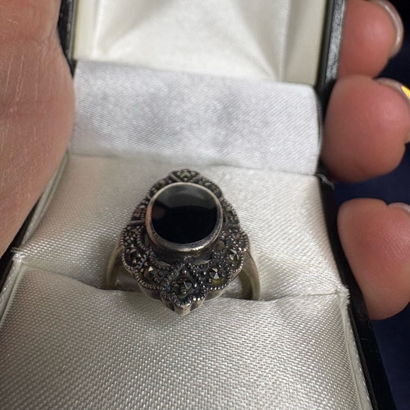 Ring Vintage Black Onyx Marcasite 925 Sterling Silver Decorative Setting - Picture 3 of 6